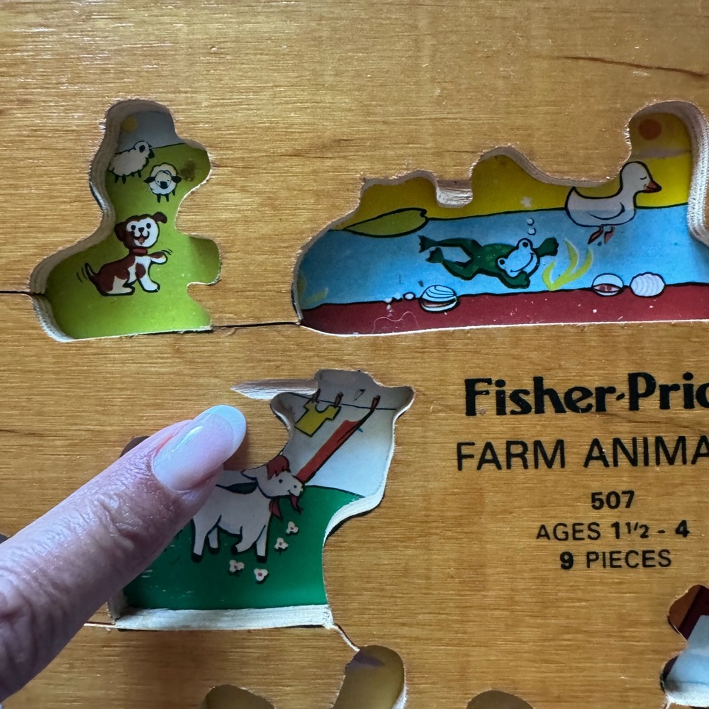 VINTAGE 1971 FISHER PRICE WOODEN PUZZLE #507 FARM ANIMALS - Picture 3 of 9